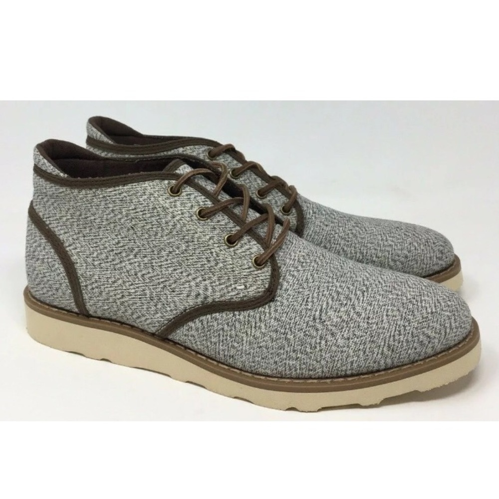 Generic Surplus Mens Lace Up Vibram Shoes NIB